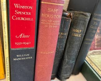 Vintage books : https://rarefindestatesales.hibid.com/catalog/772925/collectors-dream-vintage--antique-and-holiday-treasures