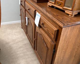 Nice sideboard in excellent condition