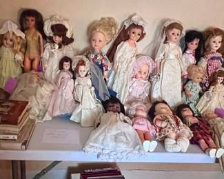 Collectible vinyl dolls