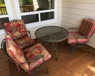 f outdoor furniture