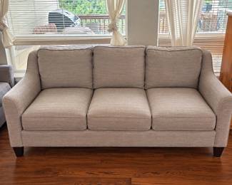 f Couch