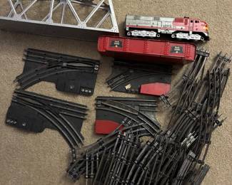 Marx train track and Santa Fe locomotive 1095