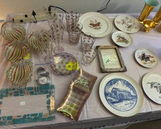 Dorothy Thorpe Atomic Sinclair dishes and glasses