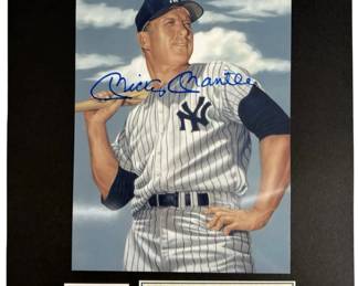 Mickey Mantle Autographed Yankees Photo w/ COA