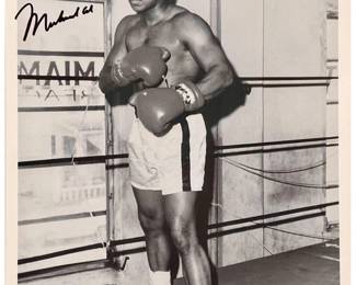 Signed Muhammad Ali Photo w/ GFA COA & Report