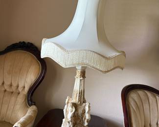 Vintage Victorian Style Table Lamp with Cherub Figures.
