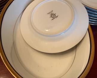 Noritake 35 Piece china set Navy /Gold highlights.