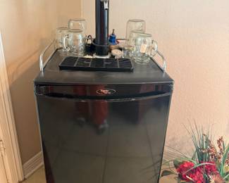 Danby Kegerator (Single Tap Beer Dispenser)
