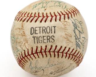 Lot 168 1968 Detroit Tigers World Series Team Autographed Baseball 1968, 1 PC