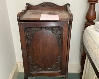 SKU BDA114. Carved wooden side table 14 x 18.5 x 39