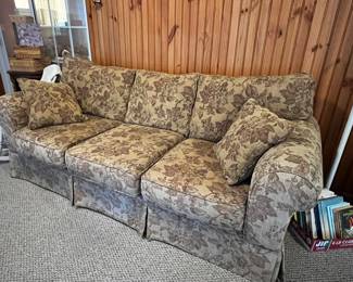 Cottage Sofa
