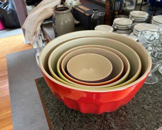 Nested bowls