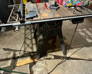 Table saw
