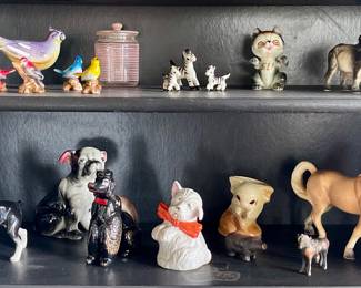 ANIMAL FIGURINES
