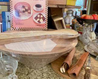 WOOD BOWL-NEW, CUTTING BOARDS, KNIVES