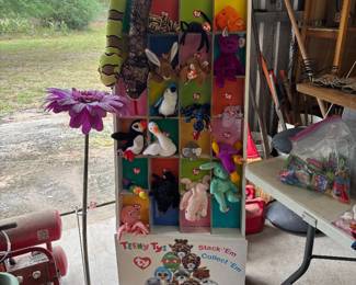 TY BEANIE BABIES & TY BEANIE BABY DISPLAY STAND