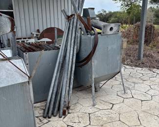 DEER FEEDERS
