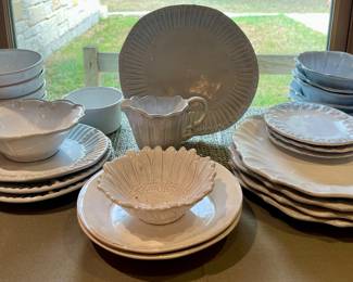 MADE IN ITALY POTTERY DISHWARE