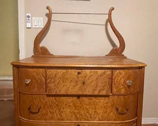 ANTIQUE BIRD’S EYE MAPLE BOW FRONT PRINCESS DRESSER