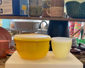 TUPPERWARE, VINTAGE SOUP BOWLS