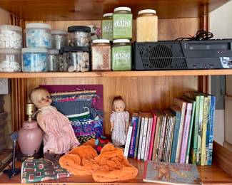 ROCKS AND SAND FOR DECORATING, CHILDRENS BOOKS, OLD DOLLS