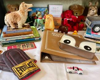 VINTAGE TOYS, KIDS BOOKS