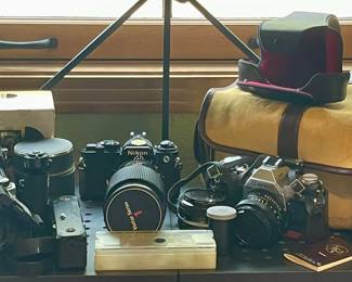 VINTAGE NIKON & CANON CAMERAS