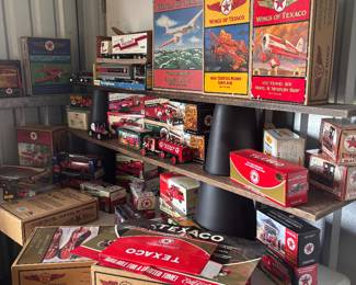 WINGS OF TEXACO DIE CAST AIRPLANE COLLECTION
