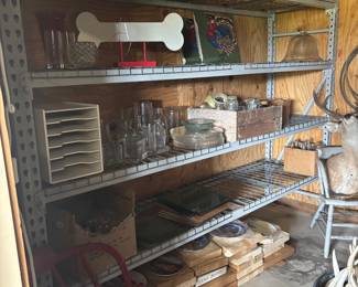 METAL SHELVING