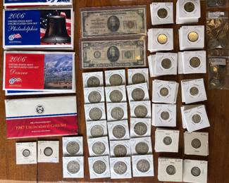 WALKING LIBERTY HALFS, MERCURY DIMES, US MINT SETS