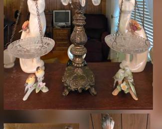 Vintage Andrea by Sadek #7986 Green Parakeets & # 7985 Golden Finches figurines, Vintage Hollywood Regency "Scales of Justice"; this stunning piece features and ornate brass-finished cast metal frame, elegant crown finial, hanging prisms and 2 clear cut-glass balancing trays suspended by delicate chains. In the background are 2 lovely white ceramic cats with iridescent finish and floral attachment. Mid-Century USA 51, Treasure Craft "Bull & Matador" set. Large Chinese porcelain birds figurine 