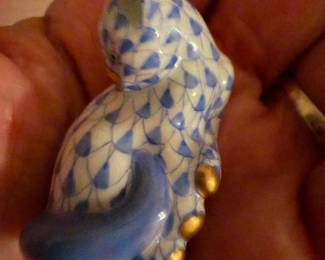 Herend tiny porcelain kitty 