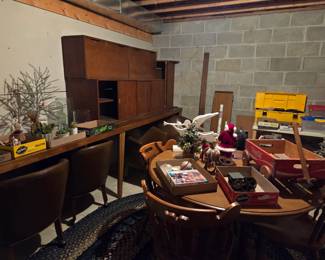 Decor and tools