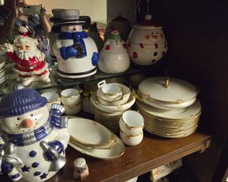 Cookie jars and glassware