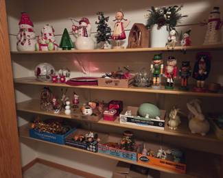 Holiday glassware 