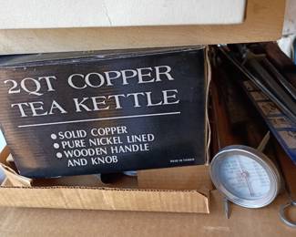 This tea kettle