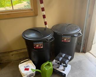 Lot #30- Garden Containers, Watering Cans & Irrigation Supplies