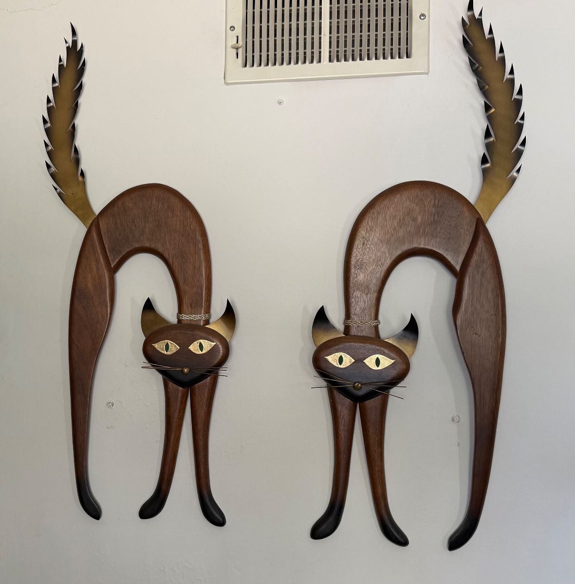 1964 Masketeers Teak Cat Figures