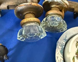VTG Glass Doornobs