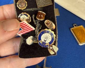 VTG Pins