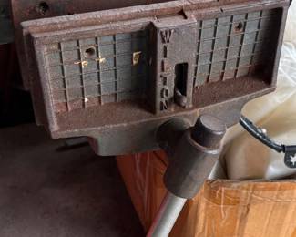 VTG Wilton Vise