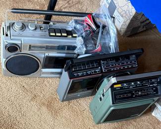 VTG Radios
