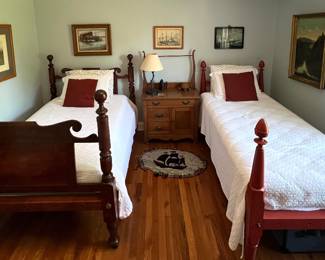 Tasteful bedroom