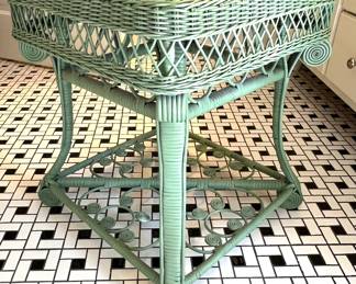Wicker stool