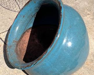 Ceramic planter