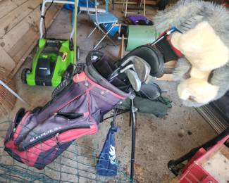 Golf clubs