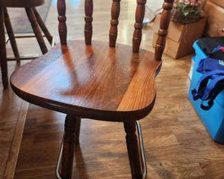 Qty 3 counter height stools