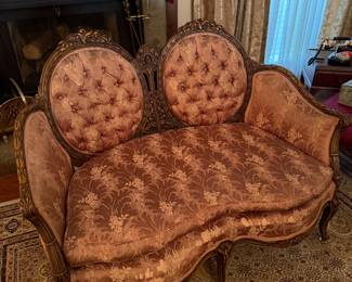 Antique-Style Carved Walnut Settee French Rococo Revival