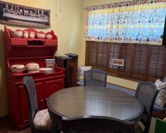 Dining set & hutch cabinet