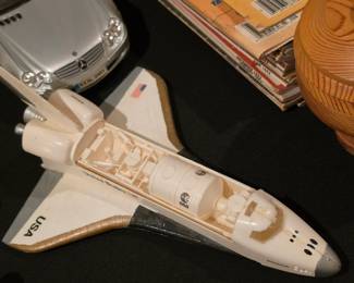 plastic NASA Space Shuttle toy